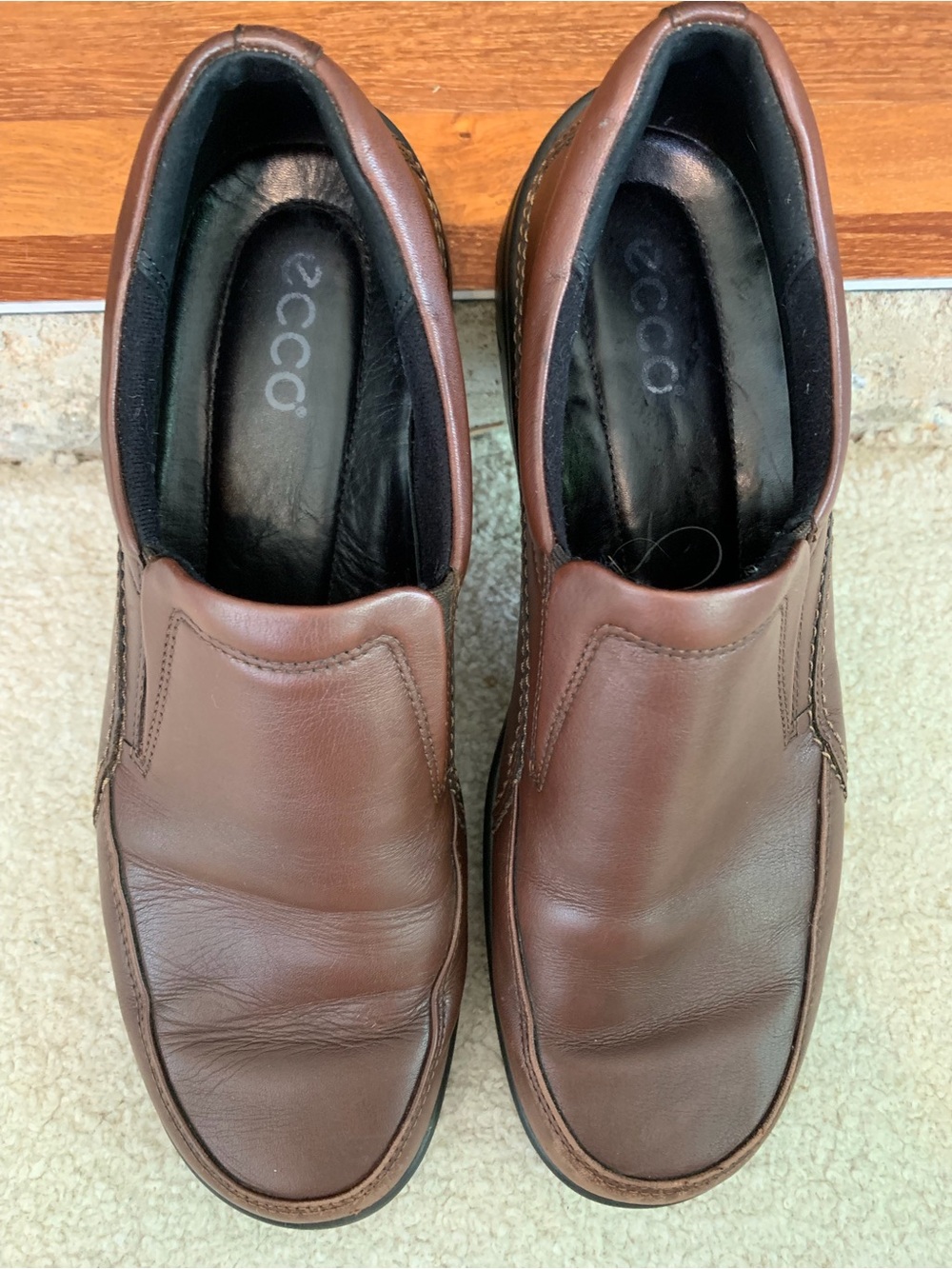 ECCO Women’s Brown Leather Slip-On Loafers- Size 9.5/10